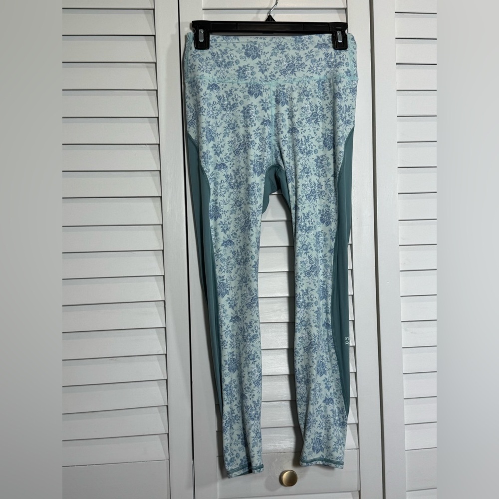 Fair Harbor Bayview Legging Womens Athletic Floral 7/8 Length Leggings Sz Small - Picture 7 of 9